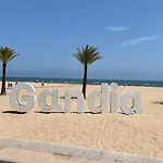 Paradise Solo Familias Διαμέρισμα *