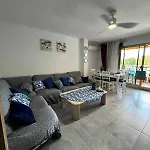 Paradise Solo Familias *