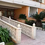 Paradise Solo Familias Διαμέρισμα *