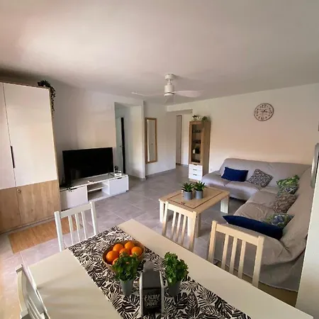 Apartment Paradise Solo Familias