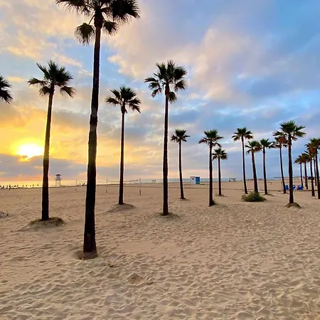 アパート Paradise Solo Familias ガンディア