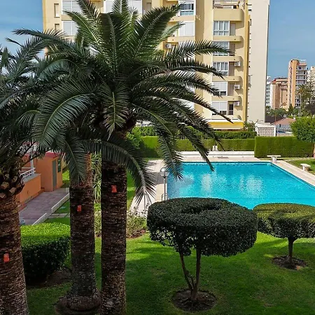 Paradise Solo Familias * Gandia