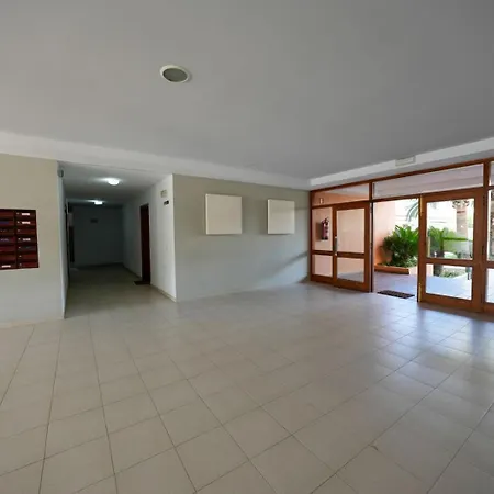 Paradise Solo Familias Apartament