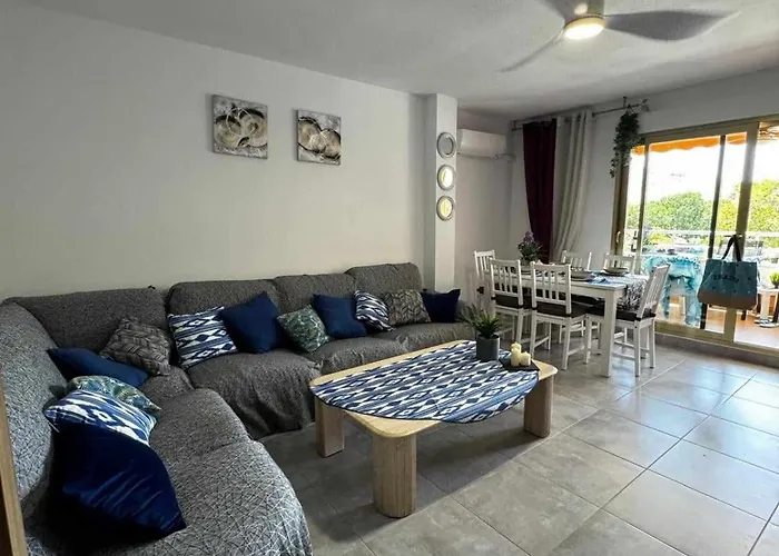 Paradise Solo Familias *