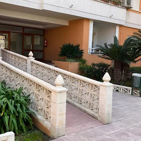 Paradise Solo Familias Apartment *